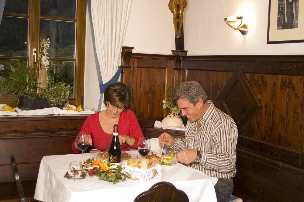 Lener Wirtshaus & Hotel كامبو دي تْرينْسْ المظهر الخارجي الصورة